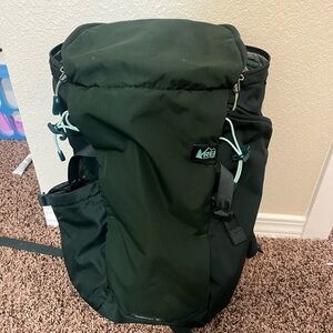 18L REI backpack